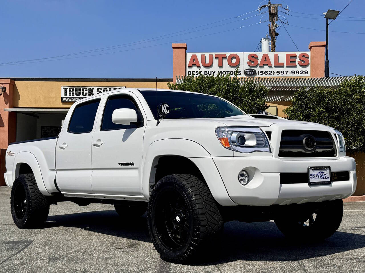 2010 Toyota Tacoma for sale at Best Buy Motors in Signal Hill, CA