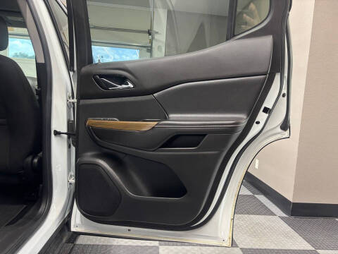 2019 GMC Acadia SLE-2