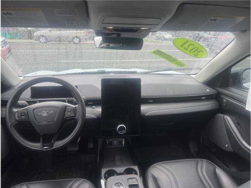 2021 Ford Mustang Mach-E