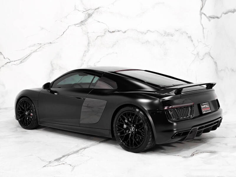 2017 Audi R8 5.2 quattro V10 Plus