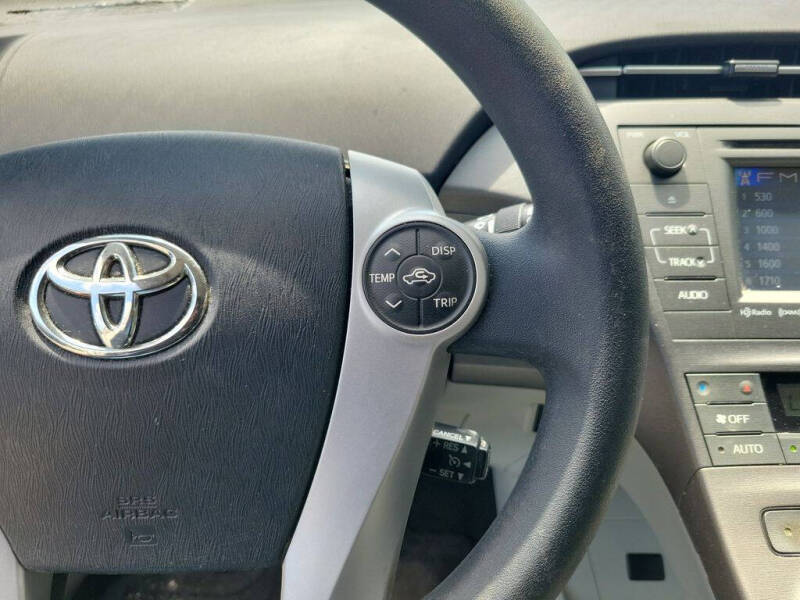 2013 Toyota Prius Three