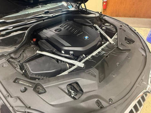 2020 BMW 8 Series 840i