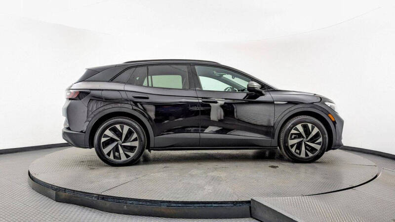 2023 Volkswagen ID.4 Pro