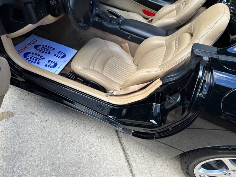 2004 Chevrolet Corvette