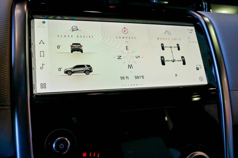 2022 Land Rover Discovery Sport P250 SE R-Dynamic