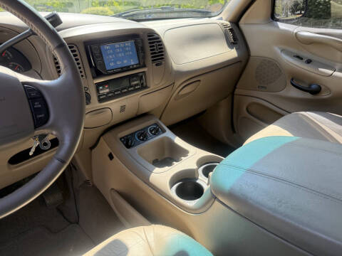 2002 Ford Expedition Eddie Bauer