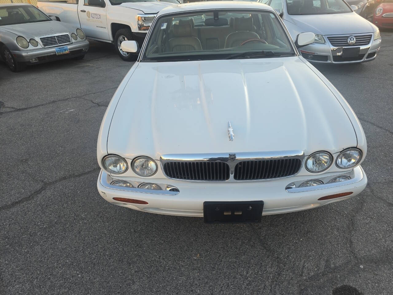 2000 Jaguar XJ-Series for sale at QWEST AUTOMOTIVE SERVICES in Las Vegas, NV