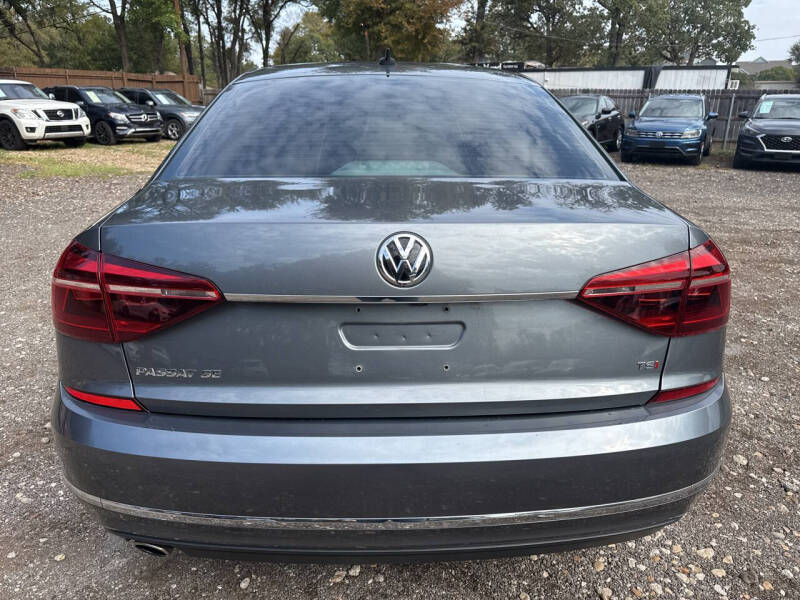 2017 Volkswagen Passat 1.8T SE