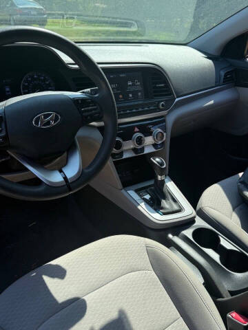 2019 Hyundai Elantra SEL