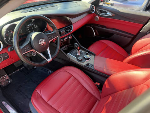 2017 Alfa Romeo Giulia Ti