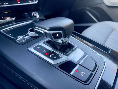 2018 Audi Q5 2.0T quattro Premium Plus