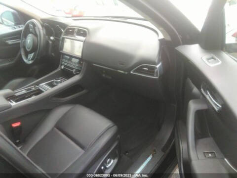 2020 Jaguar F-PACE 25t Premium