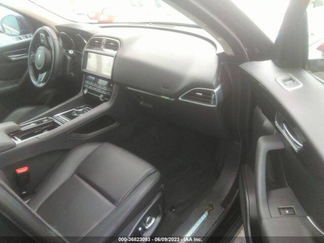 2020 Jaguar F-PACE 25t Premium