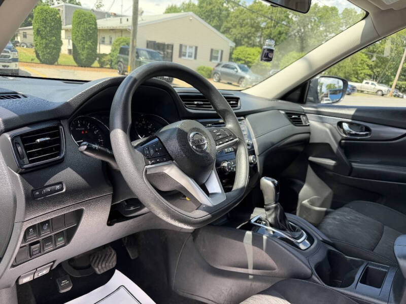 2017 Nissan Rogue S