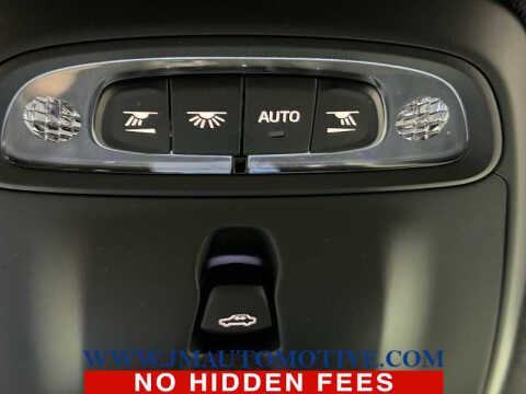 2020 Volvo XC40 T5 R-Design