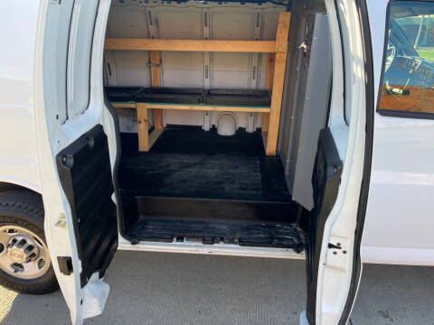 2020 Chevrolet Express 2500