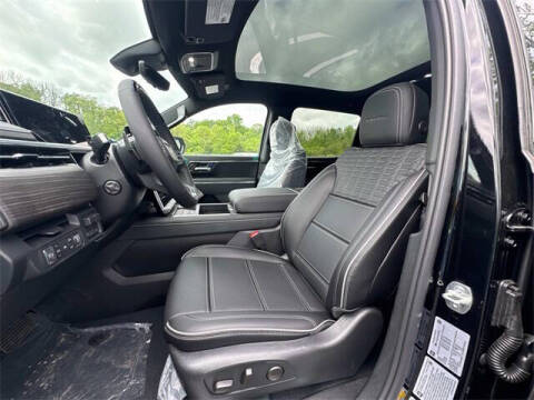 2025 GMC Sierra EV Denali