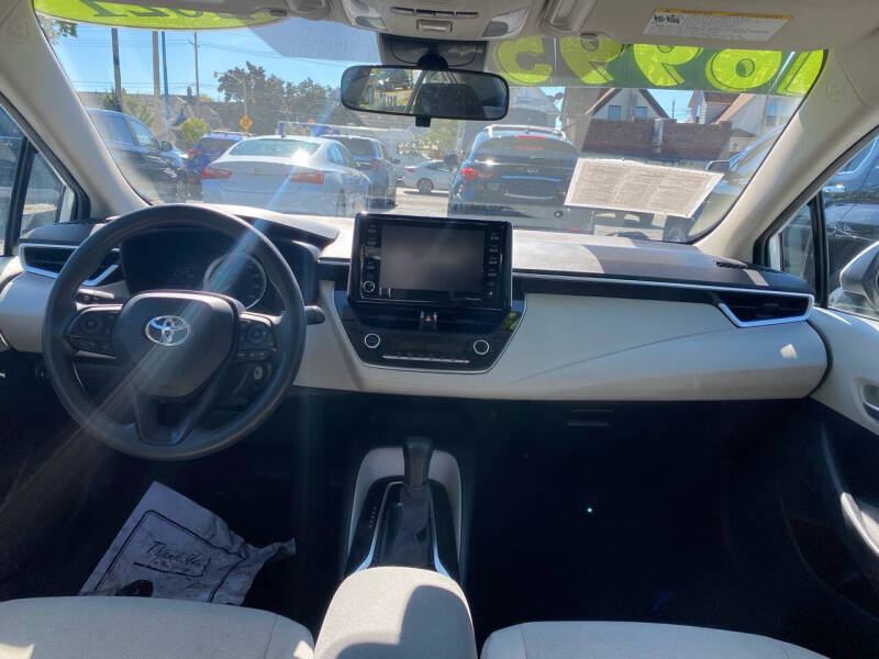 2021 Toyota Corolla LE