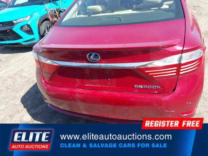 Red 2013 Lexus ES 300h Base 4dr Sedan 32