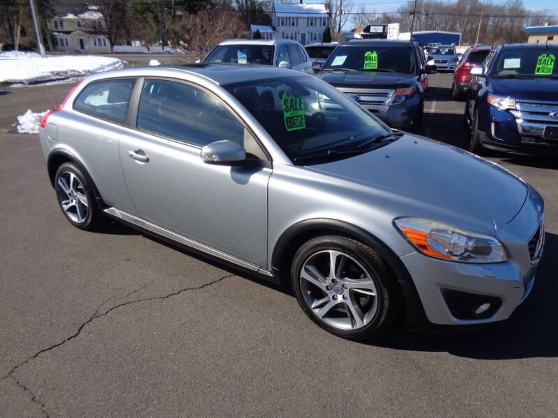 2013 Volvo C30 for sale at BETTER BUYS AUTO INC in East Windsor CT