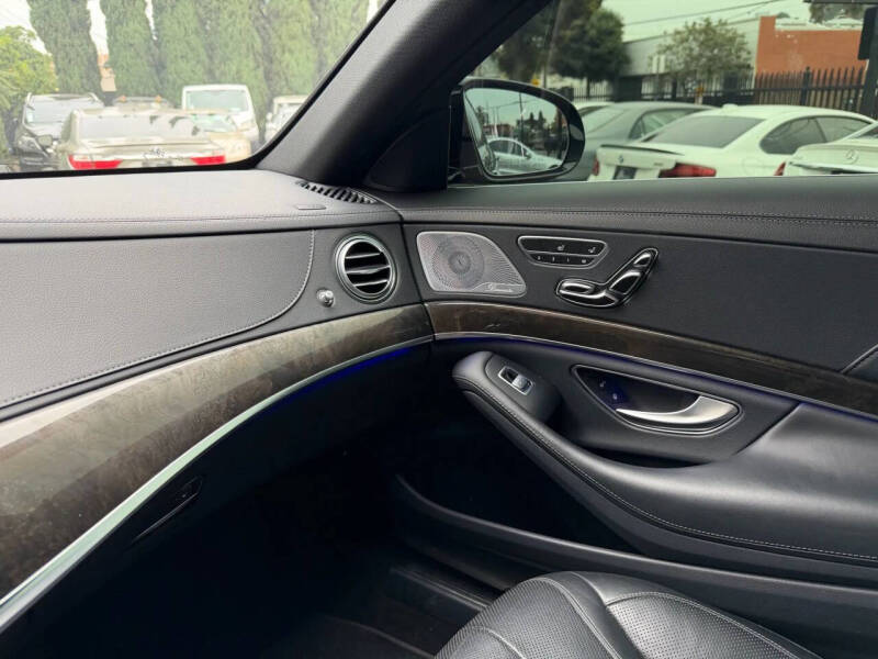 2015 Mercedes-Benz S-Class S 550