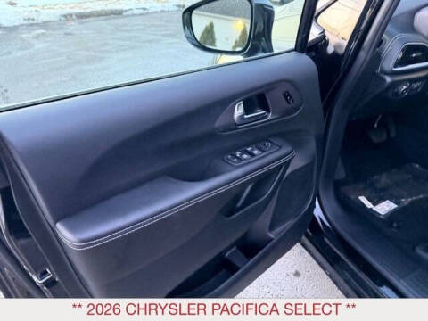 2026 Chrysler Pacifica Select