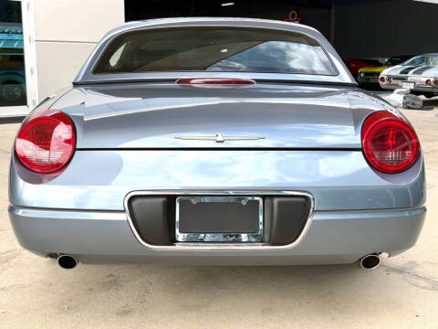 2005 Ford Thunderbird Deluxe
