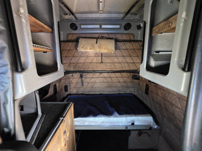 2001 Freightliner Conventional XL