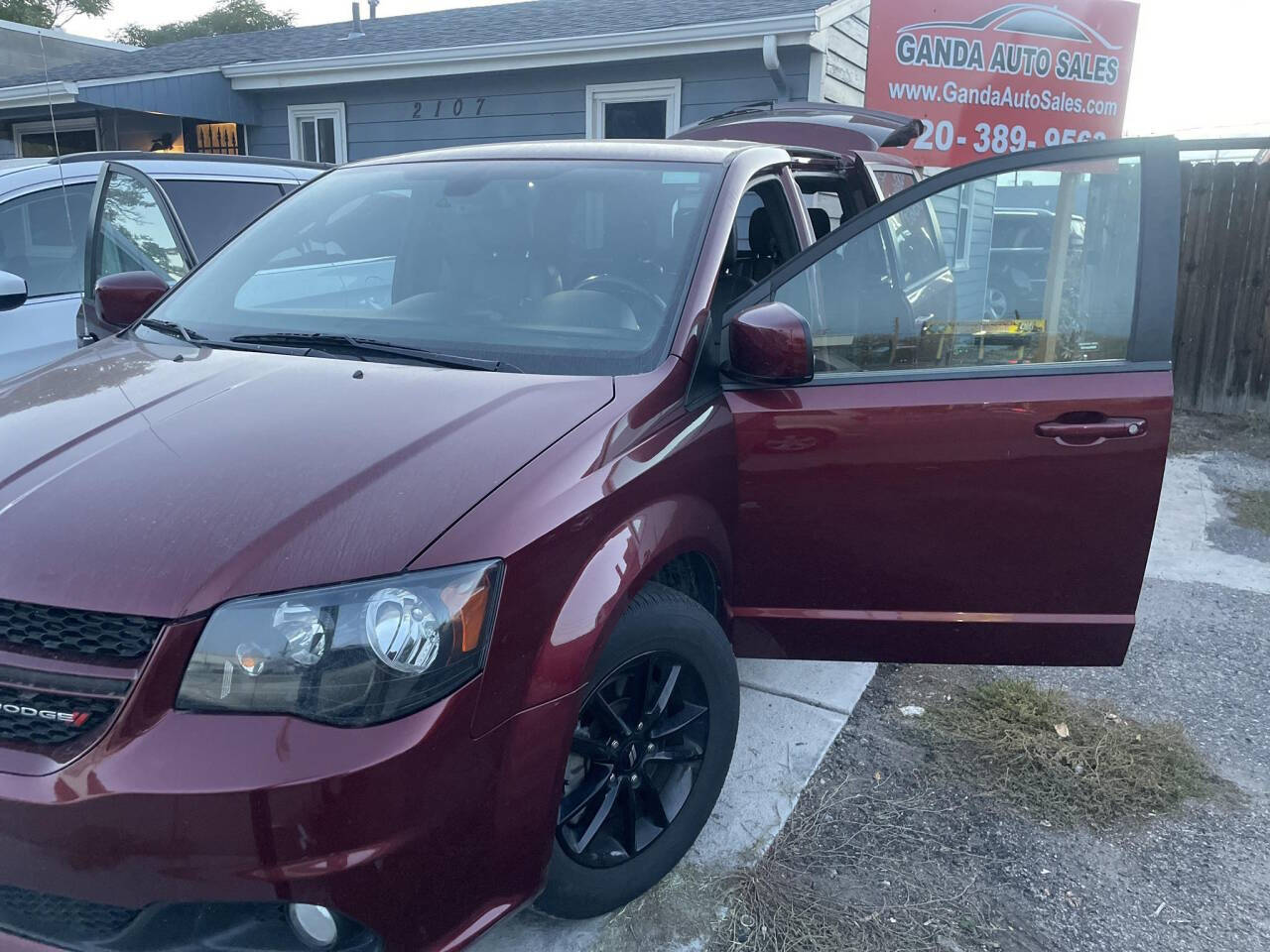 2019 Dodge Grand Caravan for sale at Ganda Auto Sales in Denver, CO