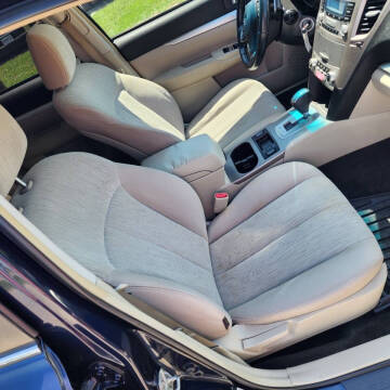 2013 Subaru Legacy 2.5i Premium