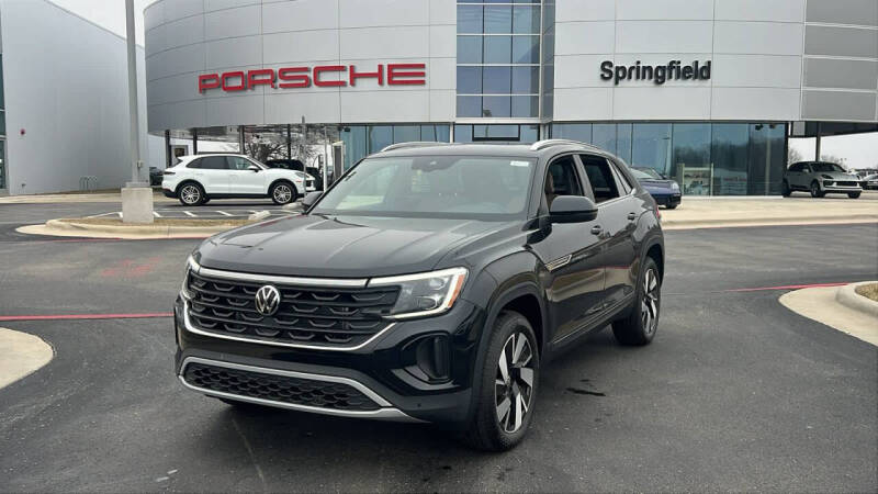 2025 Volkswagen Atlas Cross Sport for sale at Napleton Autowerks in Springfield MO