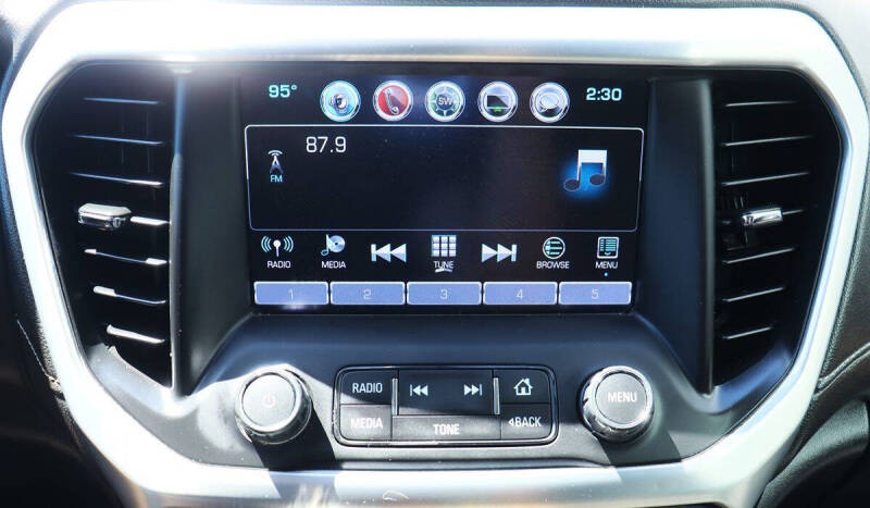 2018 GMC Acadia SLE-2
