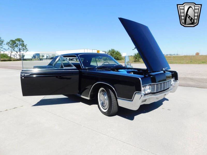1967 Lincoln Continental