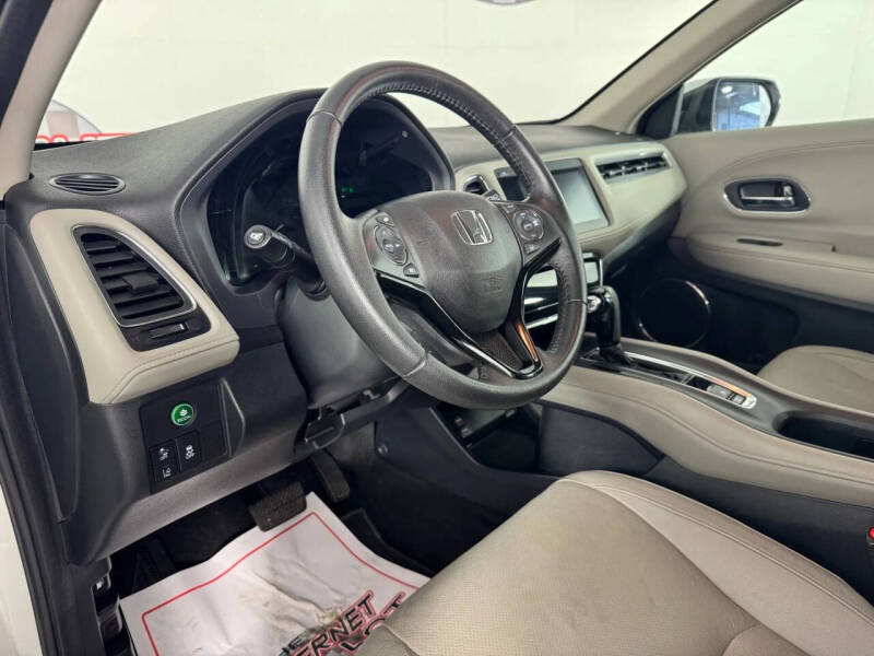 2022 Honda HR-V EX-L