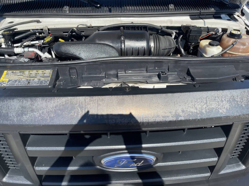 2008 Ford E-Series E-250