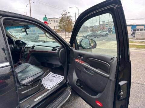 2011 Cadillac Escalade