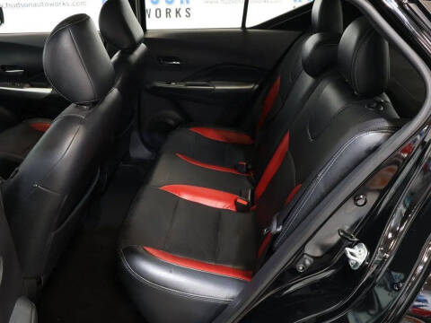 2019 Nissan Kicks SR