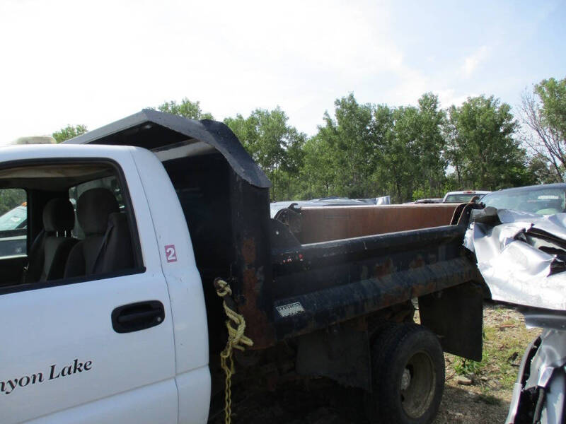 2006 Chevrolet DRW Dump Box