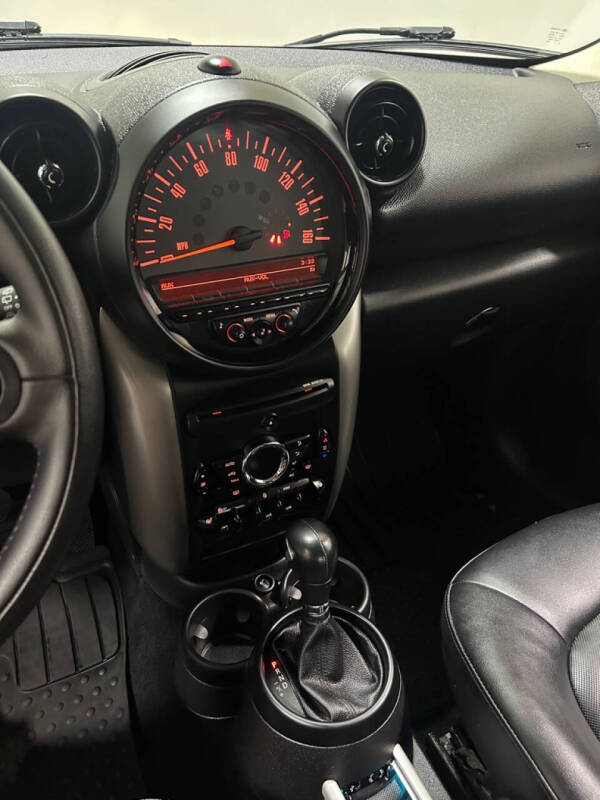 2015 MINI Countryman Cooper