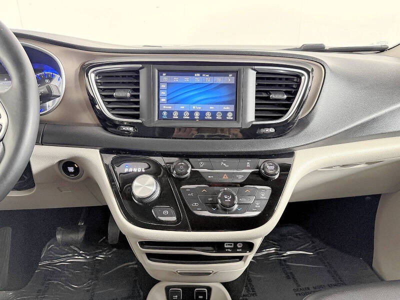 2018 Chrysler Pacifica Touring L