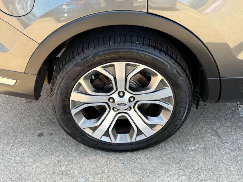 2018 Ford Explorer Platinum