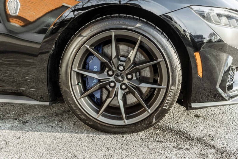 2024 Ford Mustang Dark Horse