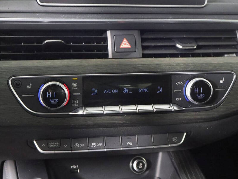 2019 Audi A4 quattro Premium Plus 45 TFSI