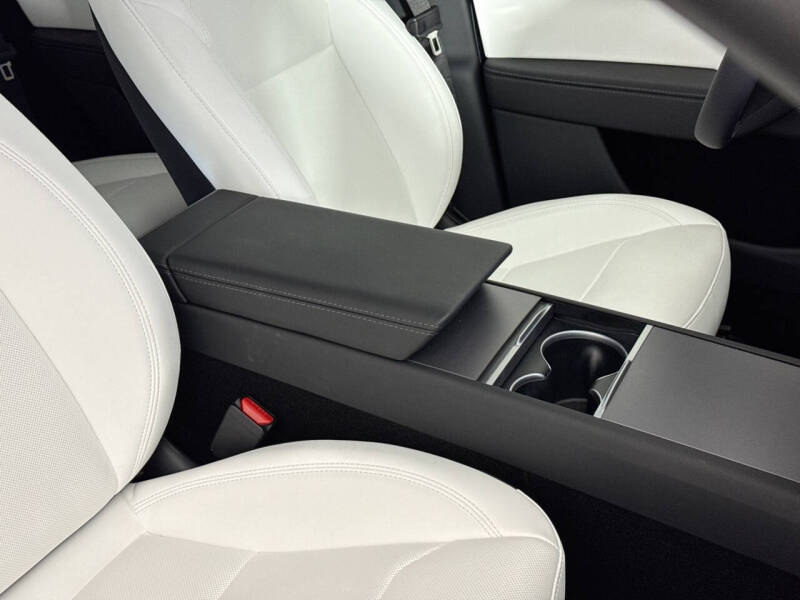 2026 Tesla Model Y Long Range