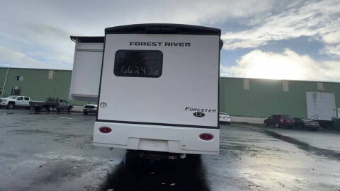 2025 Ford E-Series