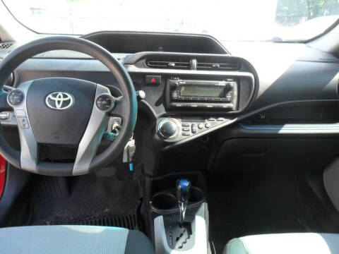 2013 Toyota Prius c Four