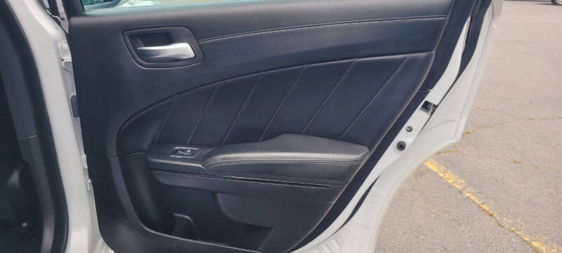 2020 Dodge Charger SXT