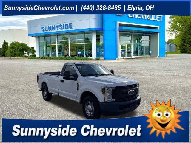 2018 Ford F-250 Super Duty XL's photo