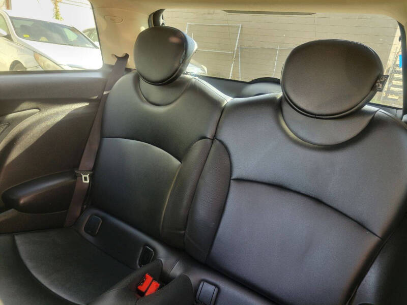 2012 MINI Cooper Hardtop