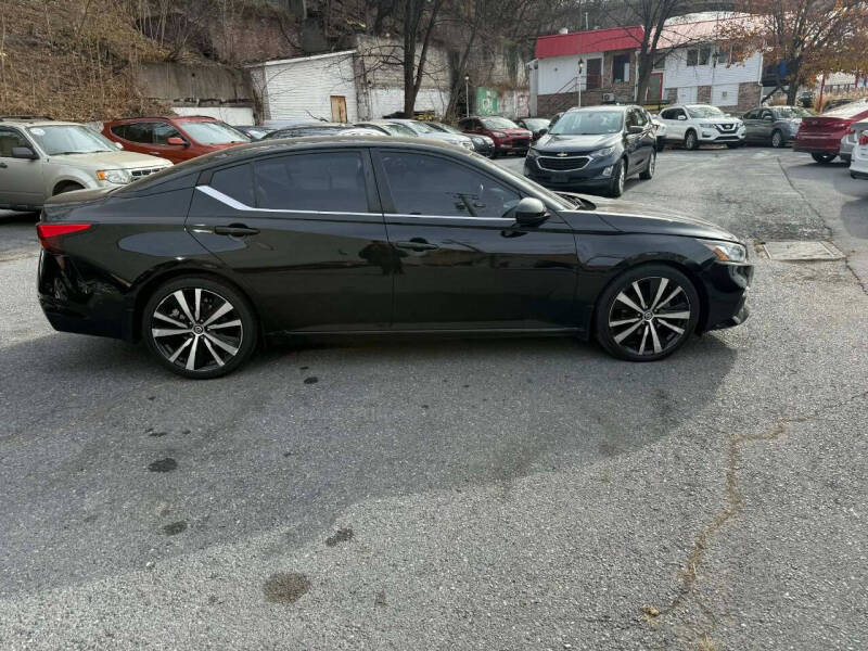 2019 Nissan Altima 2.5 SR